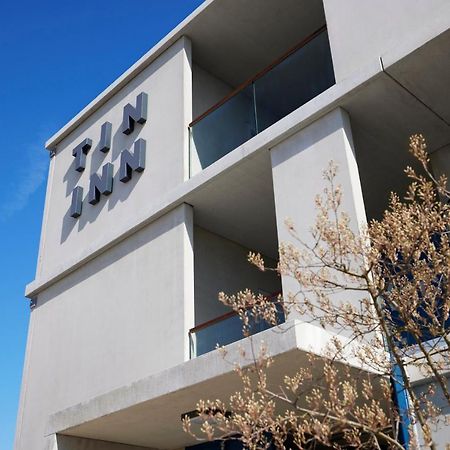 Tin Inn - Erkelenz - Das Hotel Aus Hochwertig Ausgebauten Ueberseecontainern Zewnętrze zdjęcie