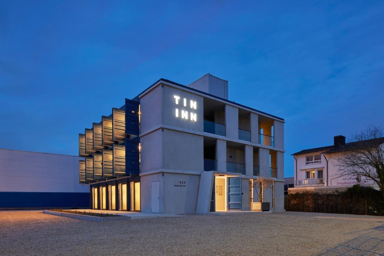 Tin Inn - Erkelenz - Das Hotel Aus Hochwertig Ausgebauten Ueberseecontainern Zewnętrze zdjęcie