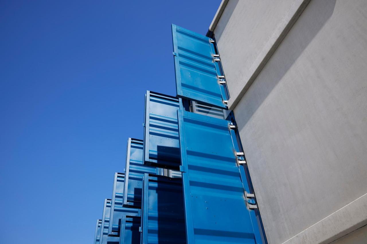 Tin Inn - Erkelenz - Das Hotel Aus Hochwertig Ausgebauten Ueberseecontainern Zewnętrze zdjęcie